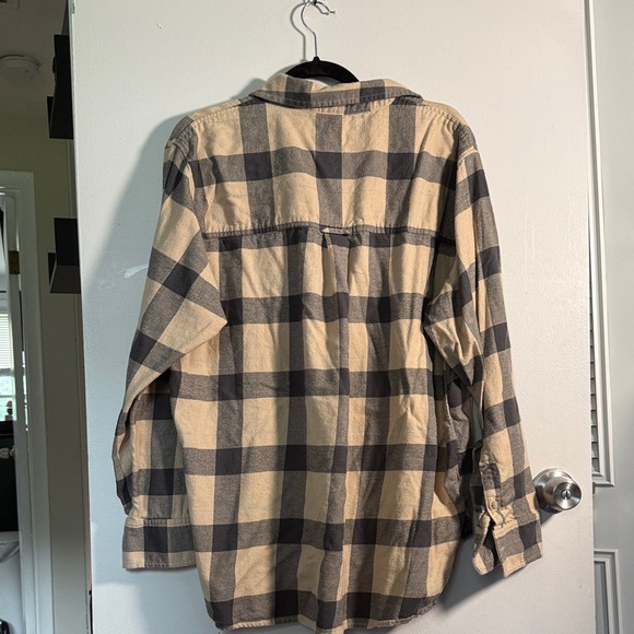 American Eagle Outfitters Tan and Black Plaid Shirt - Picture 4 of 4